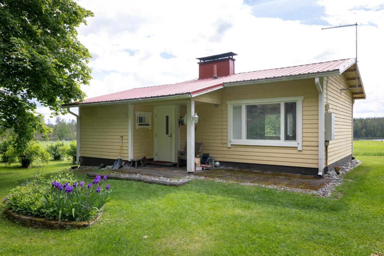 Mummon Moekki - Granny'S Cottage Suonenjoki Екстериор снимка